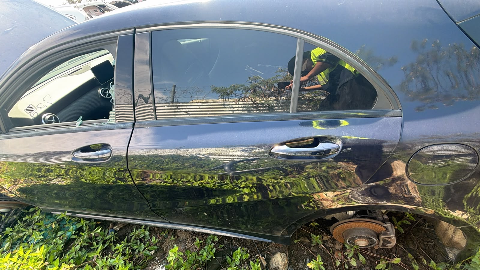 2017 Mercedes Benz A-Class L/H REAR DOOR