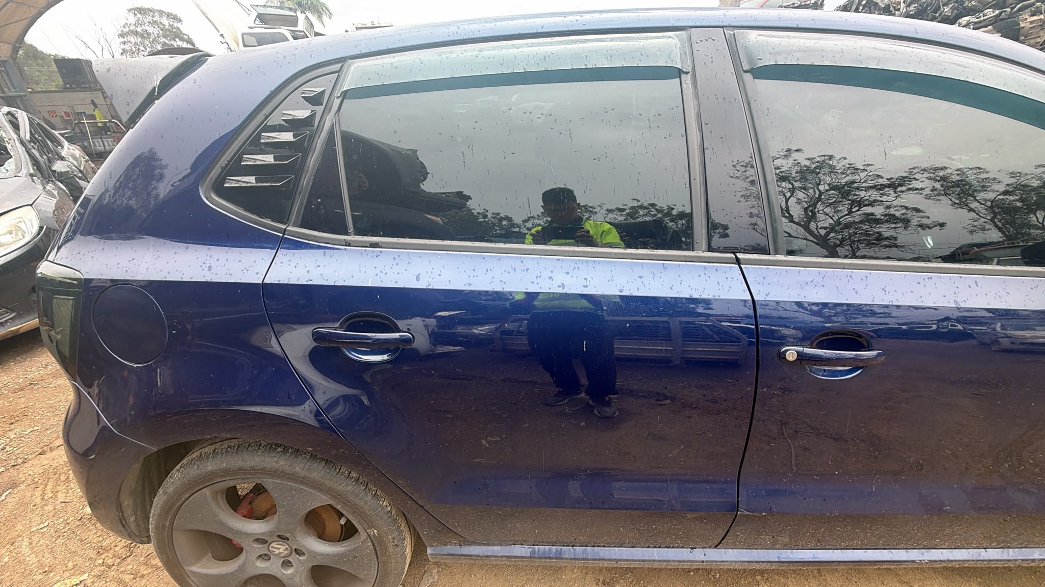 2012 Volkswagen Polo GTI R/H REAR DOOR