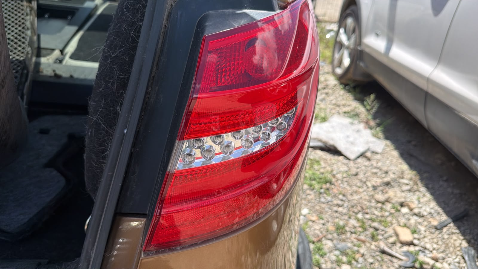 2012 Mercedes Benz B200 R/H Taillight