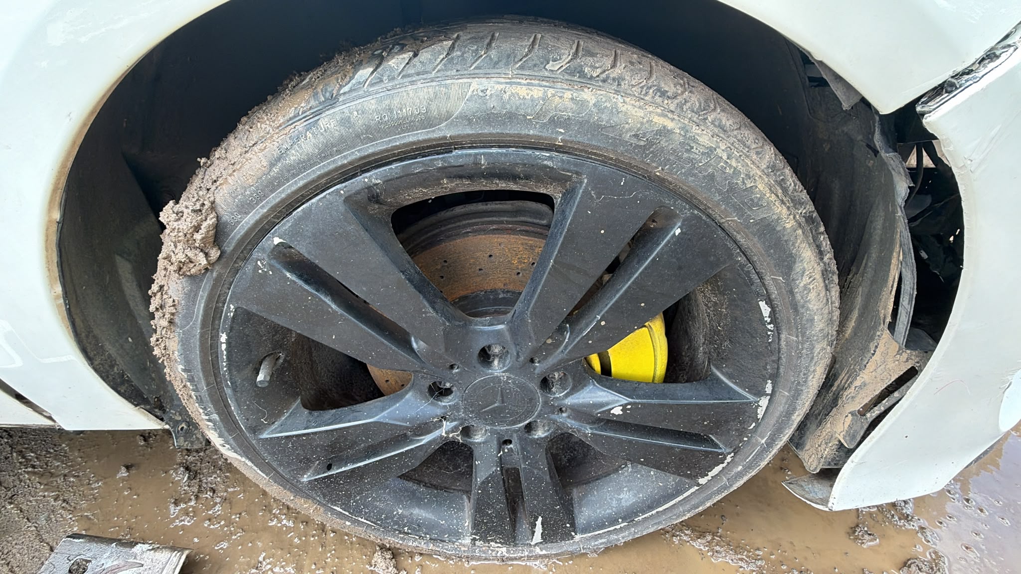 2015 Mercedes-Benz CLA200 WHEELS AND TYRES