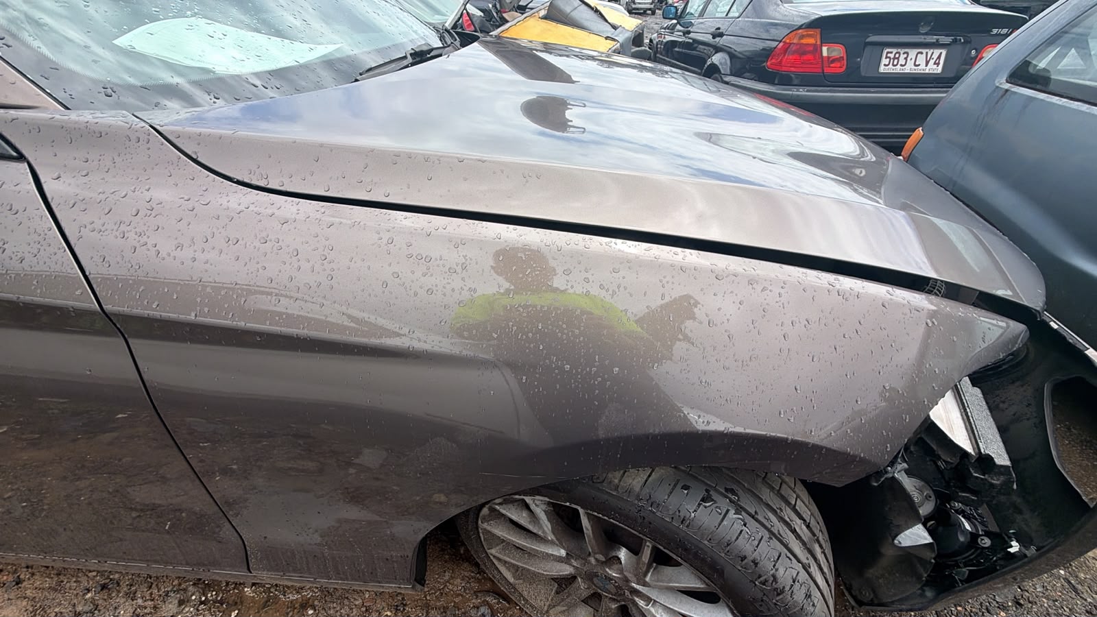 2013 BMW 118d R/H GUARD