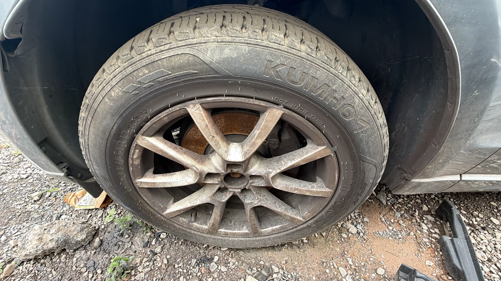 2009 Audi Q5 WHEEL AND TYRE