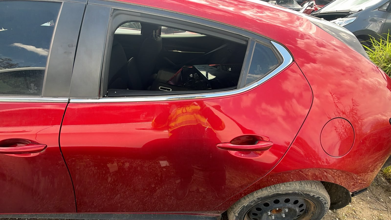 2022 Mazda 3 L/H REAR DOOR