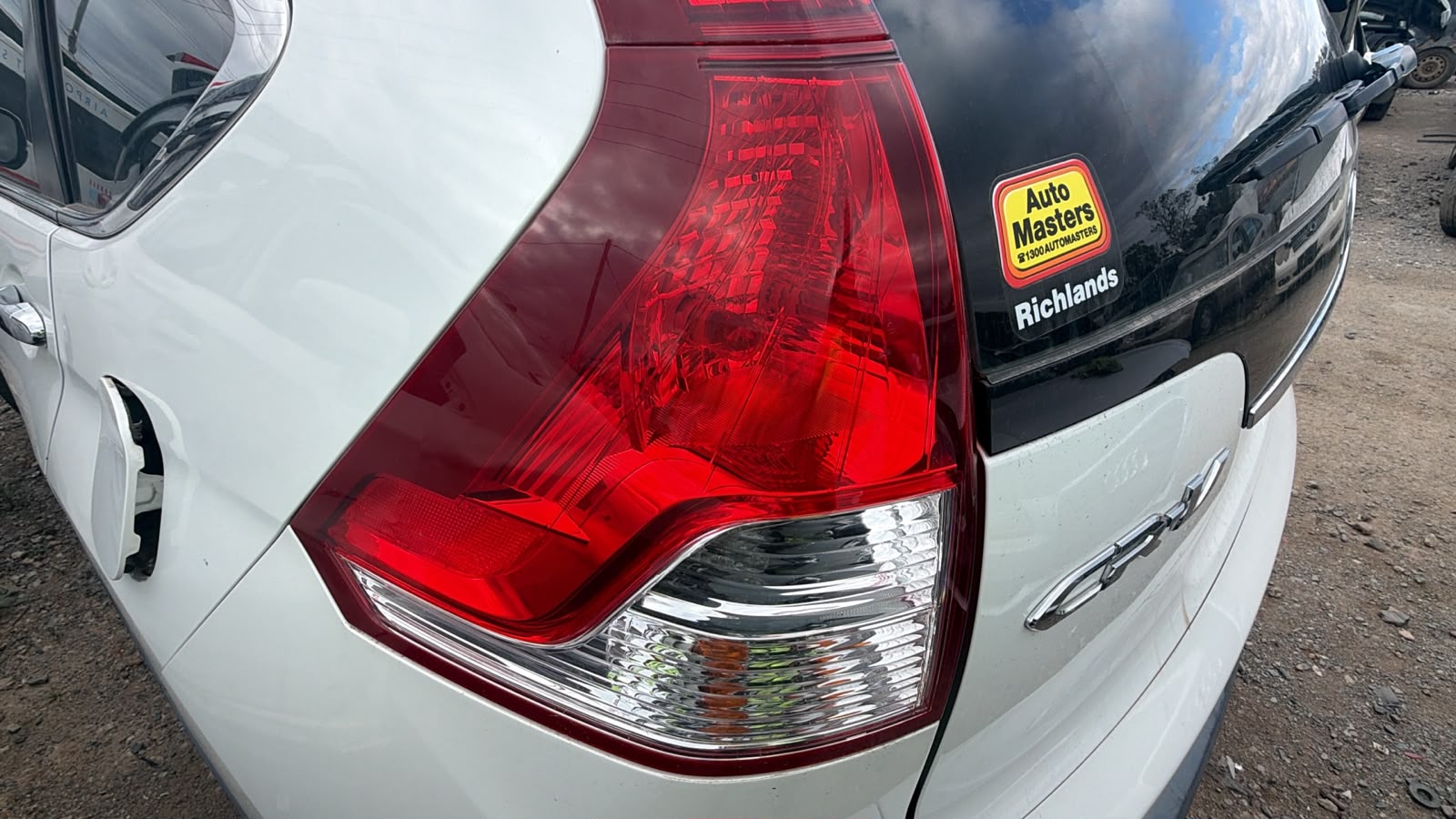 2013 Honda CR-V L/H Taillight