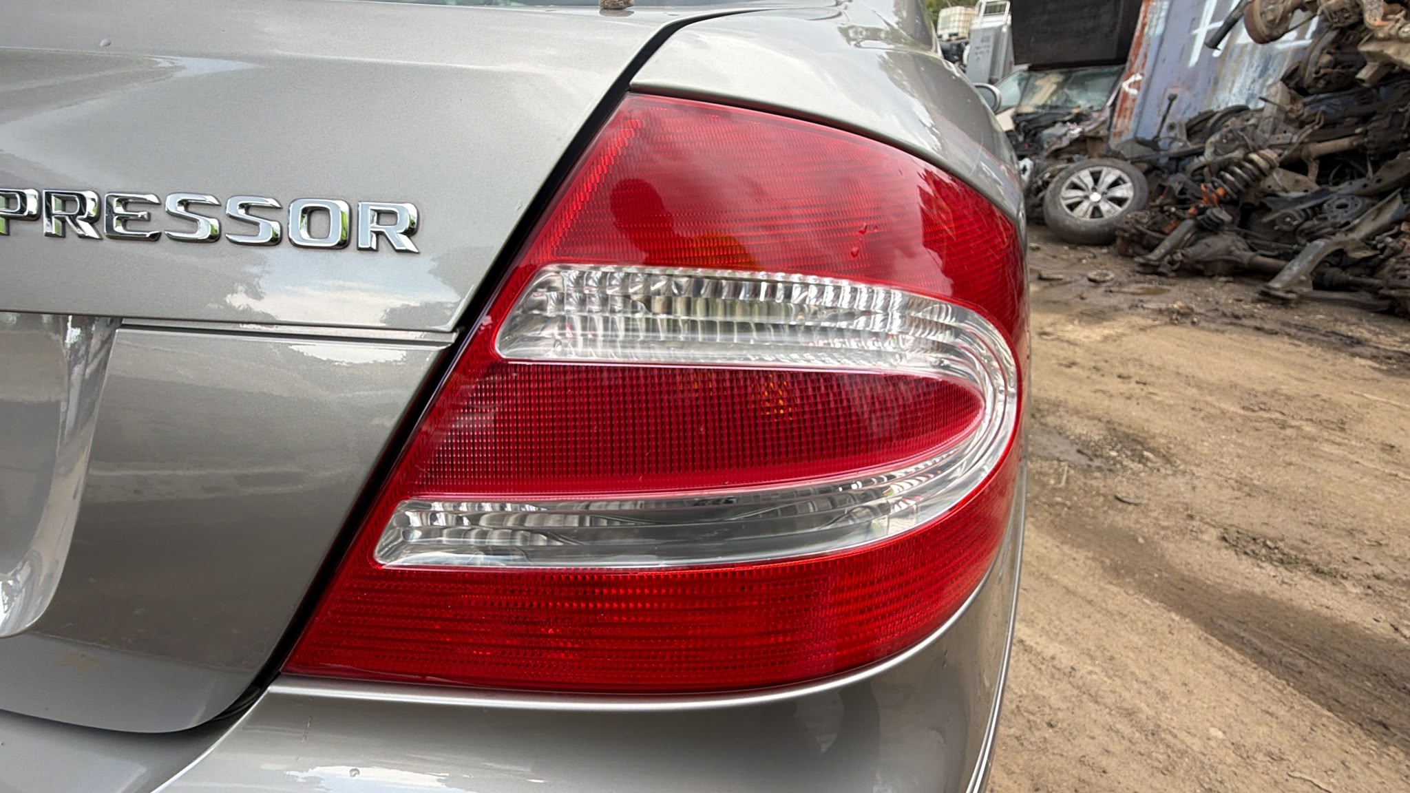 2004 Mercedes-Benz CLK200 KOMPRESSOR R/H TAILLIGHT