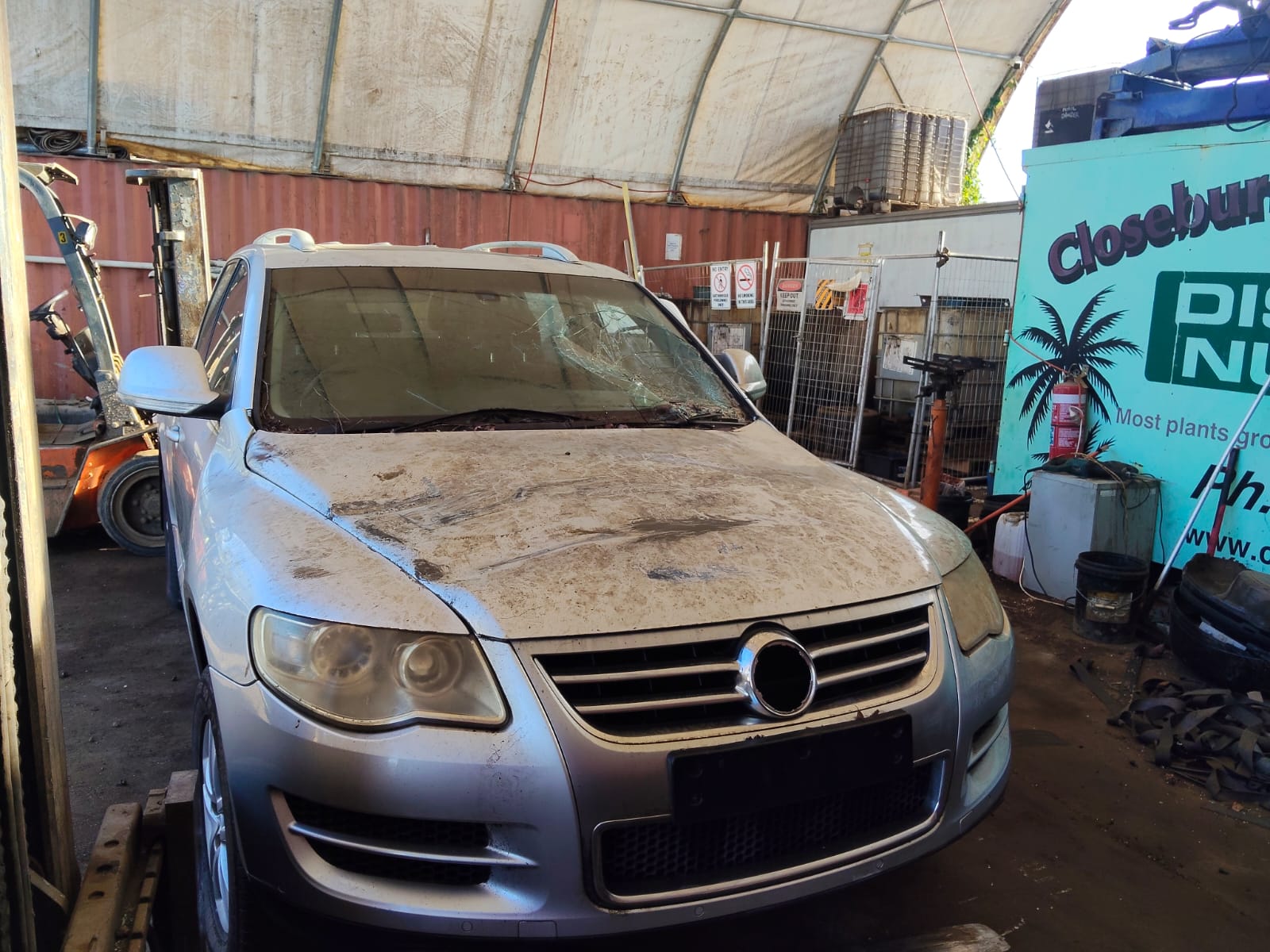 2008 VOLKSWAGEN TOUAREG RH GUARD