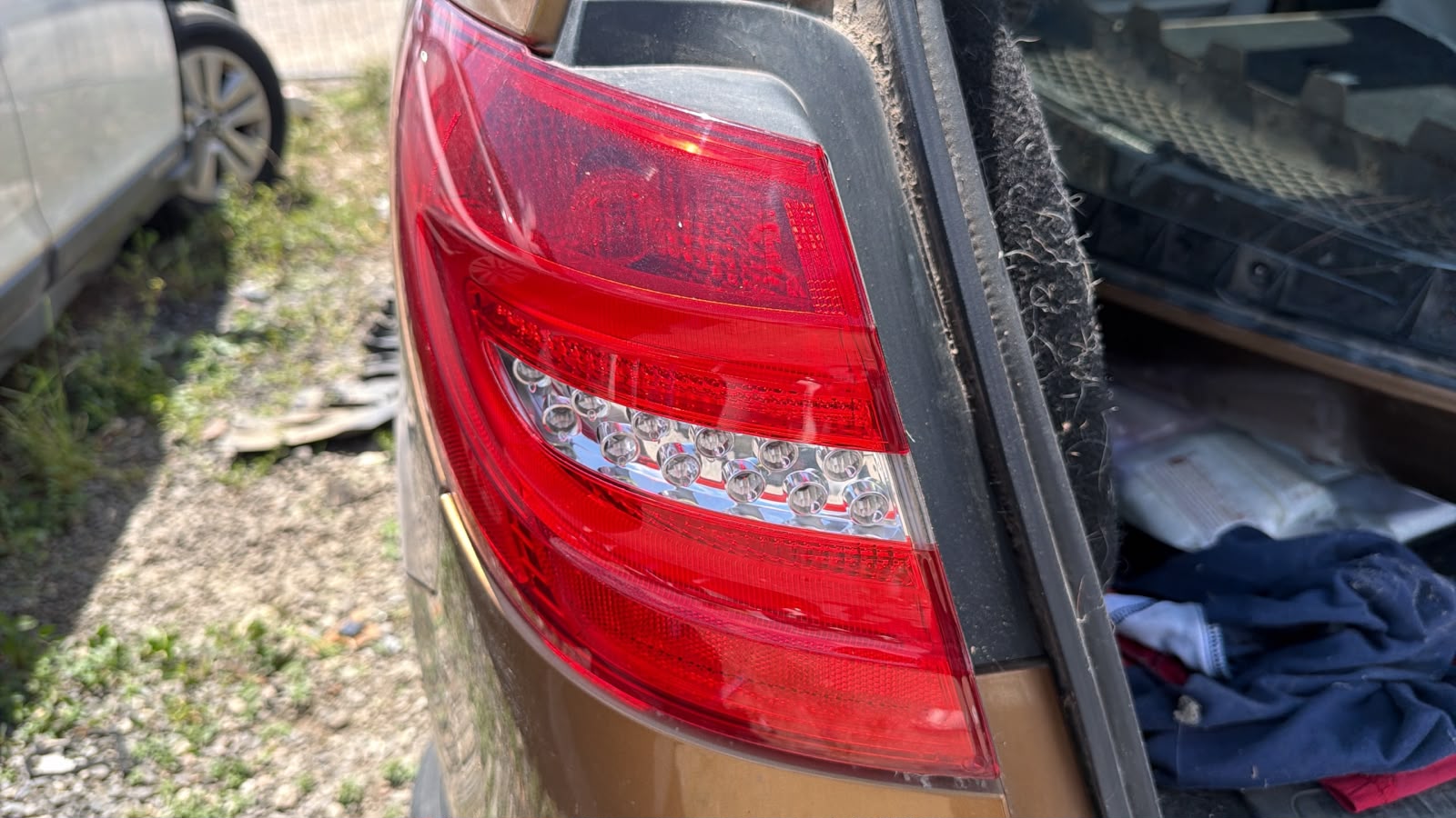2012 Mercedes Benz B200 L/H Taillight