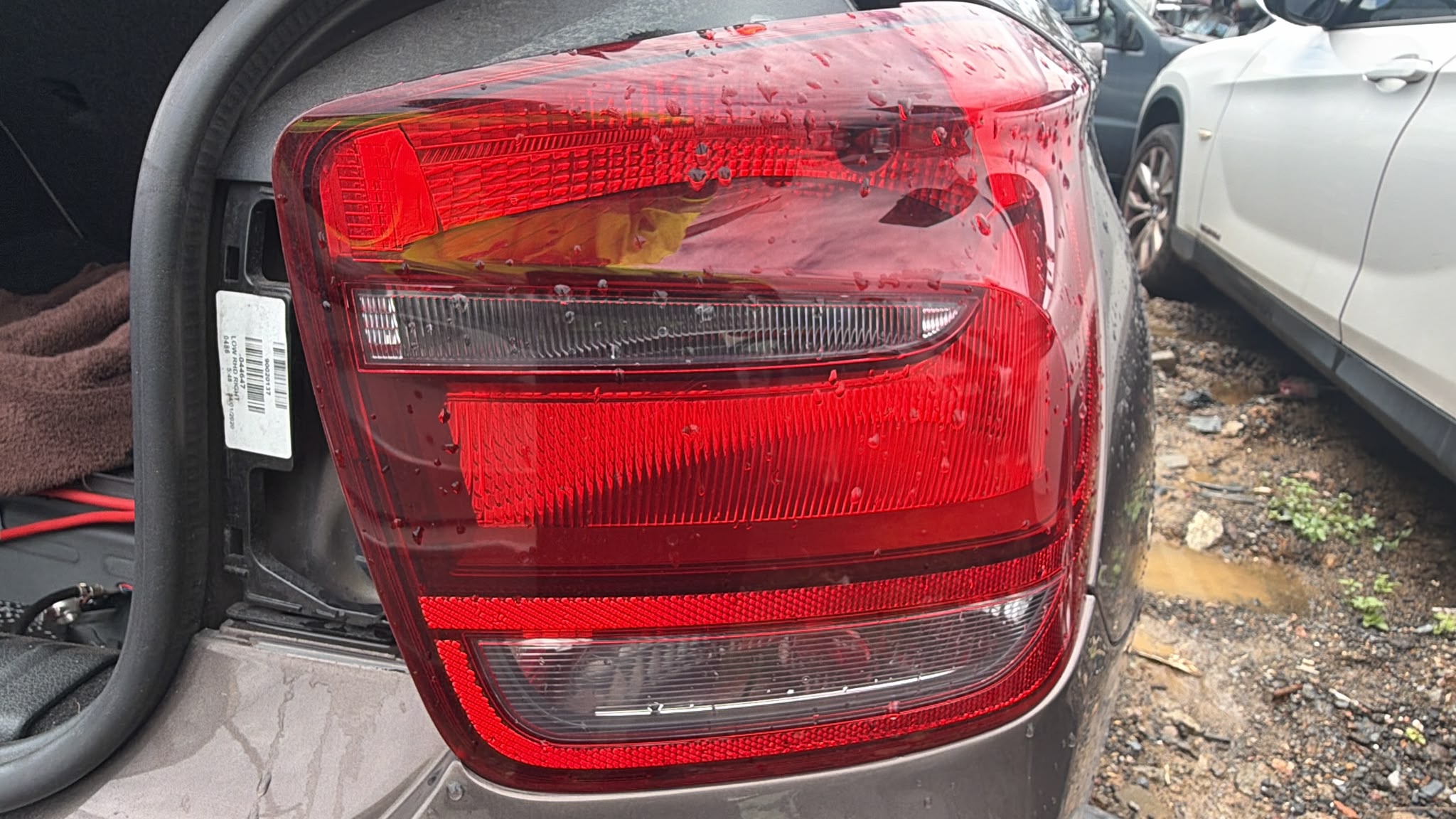 2013 BMW 118d R/H TAILLIGHT