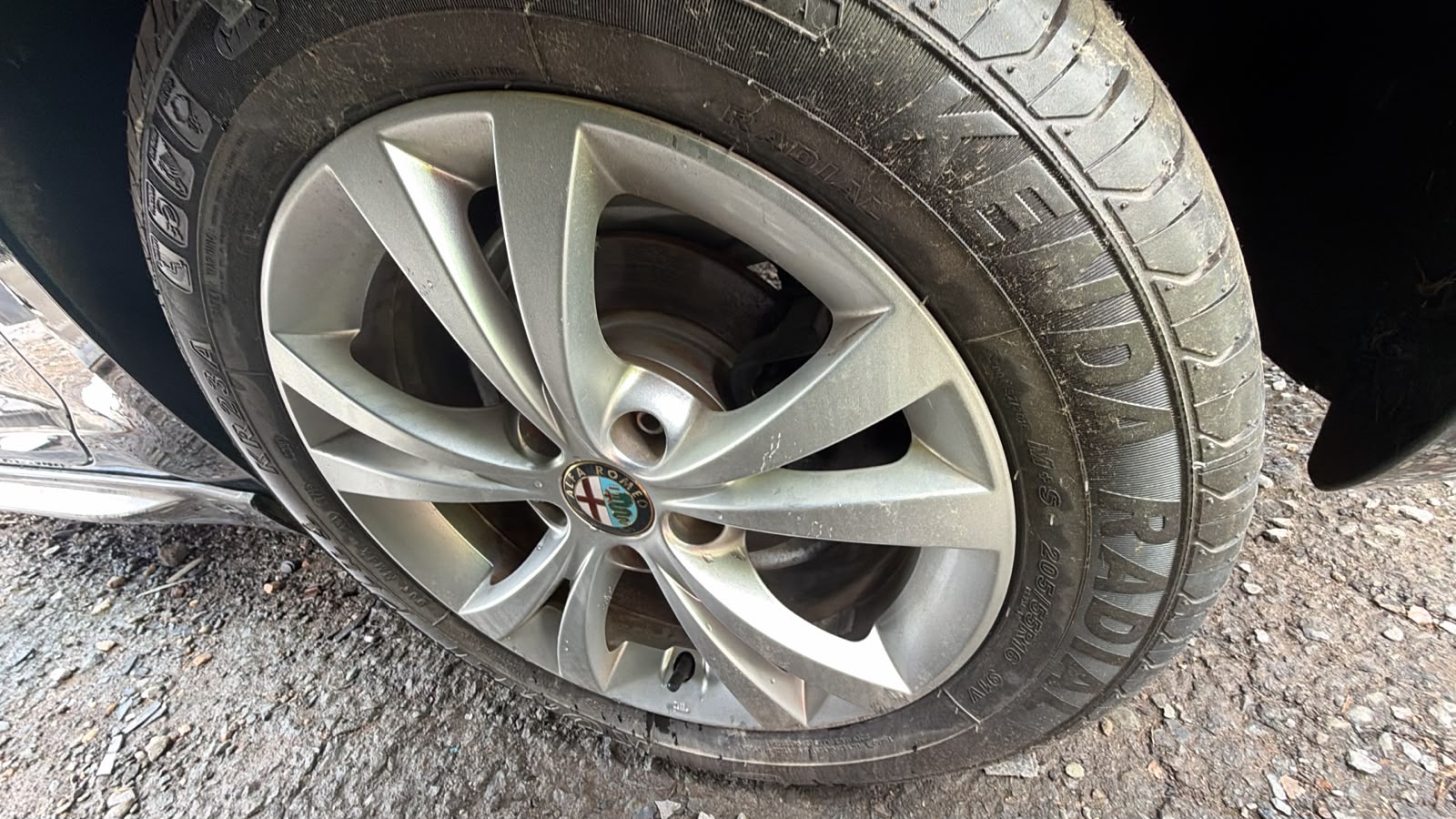 2013 Alfa Romeo Giulietta WHEEL AND TYRE