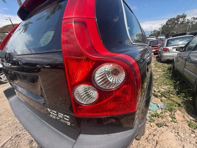 2004 Volvo XC90 R/H Taillight