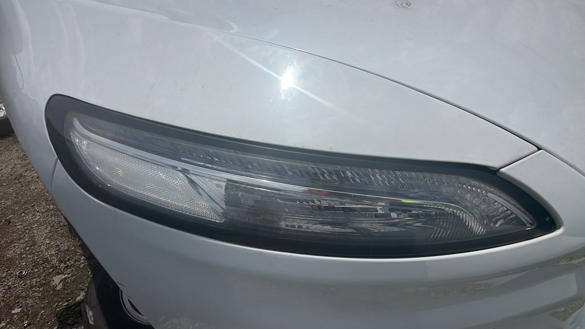 2014 Jeep Cherokee R/H HEADLIGHT