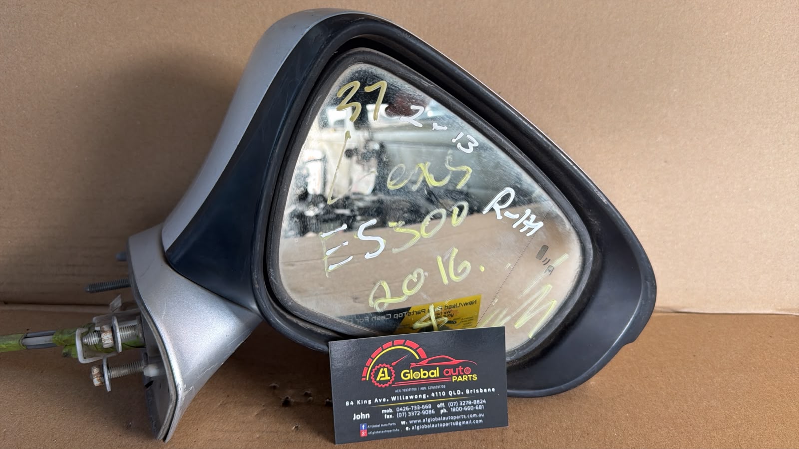 2016 Lexus Es 300 R/H Mirror