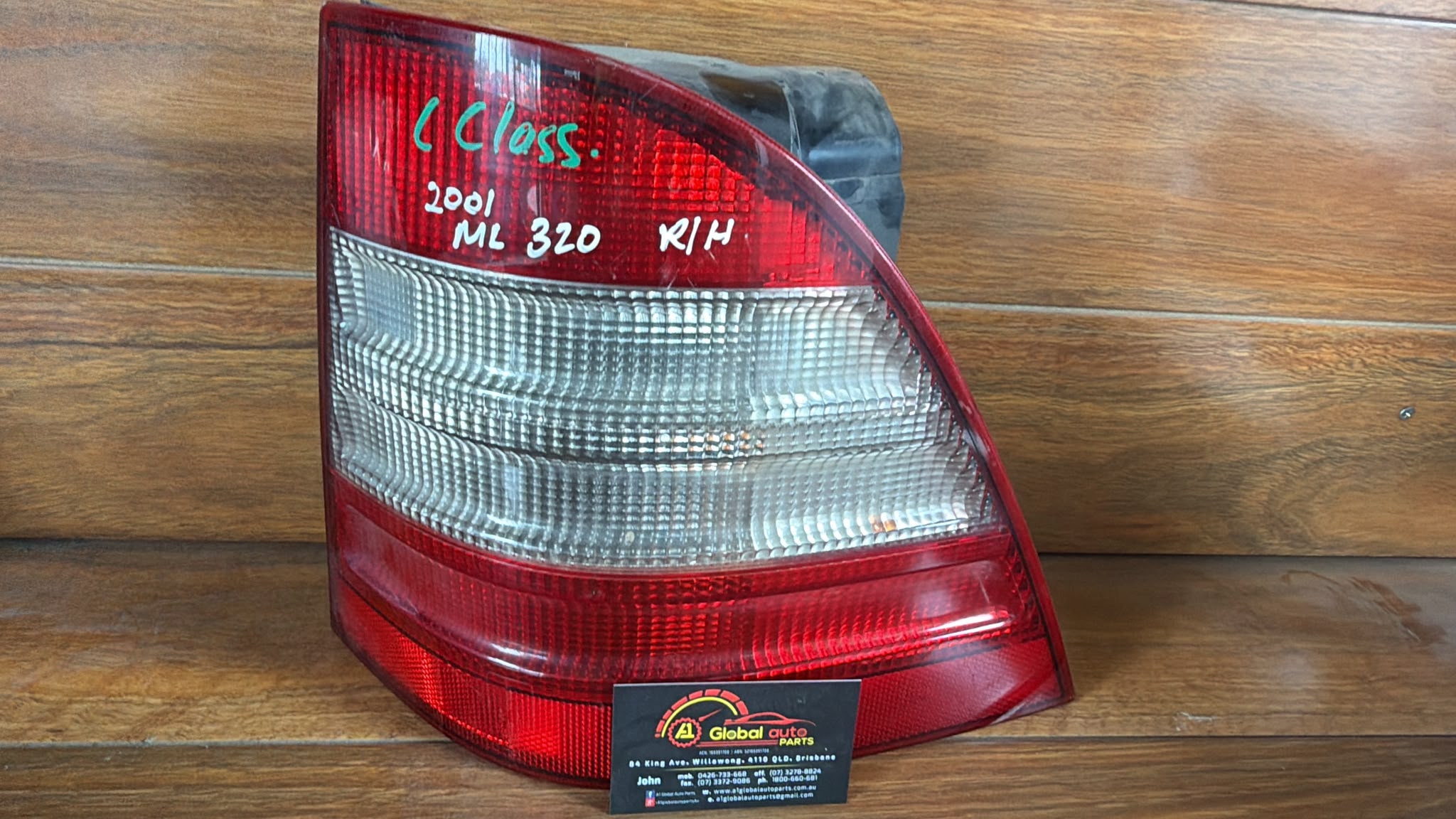 2001 Mercedes Benz ML 320 R/H Taillight