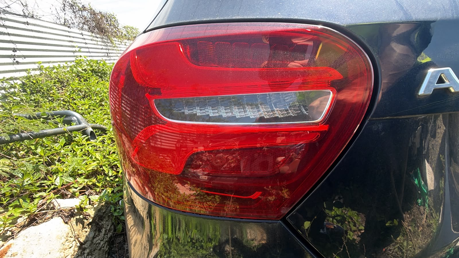 2017 Mercedes Benz A-Class L/H TAILLIGHT