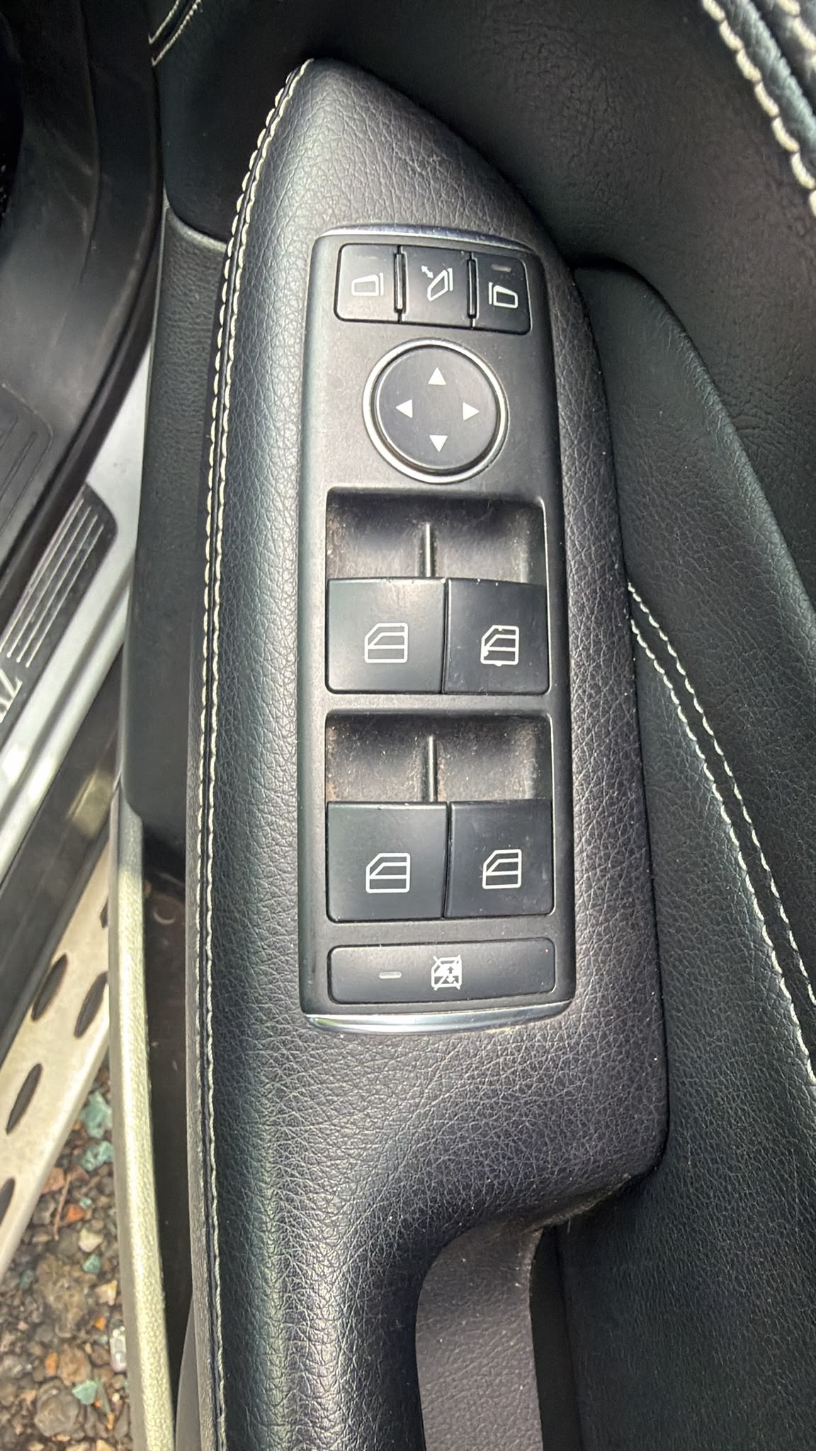 2013 Mercedes-Benz ML 350 Class MASTER SWITCH