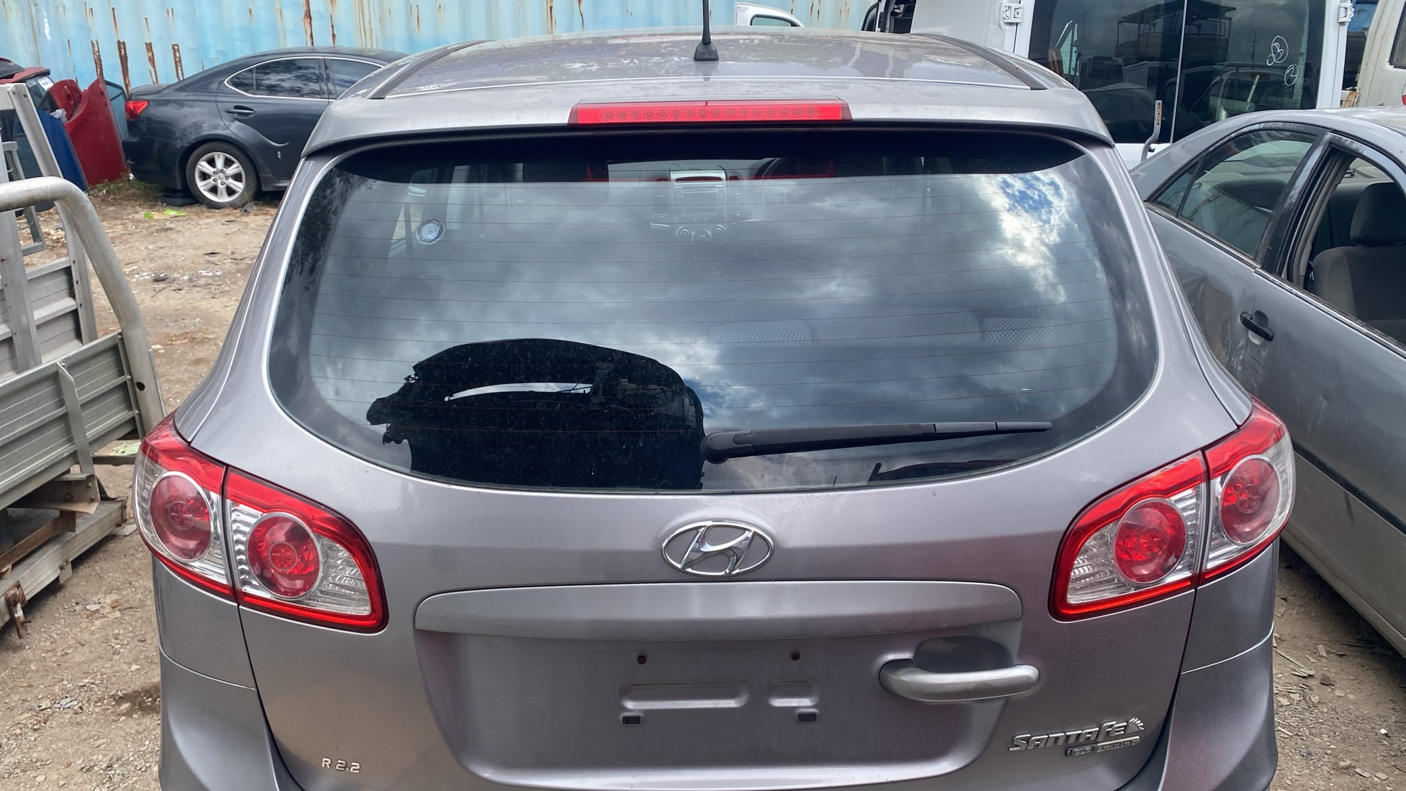 2010 Hyundai Santa Fe TAILGATE