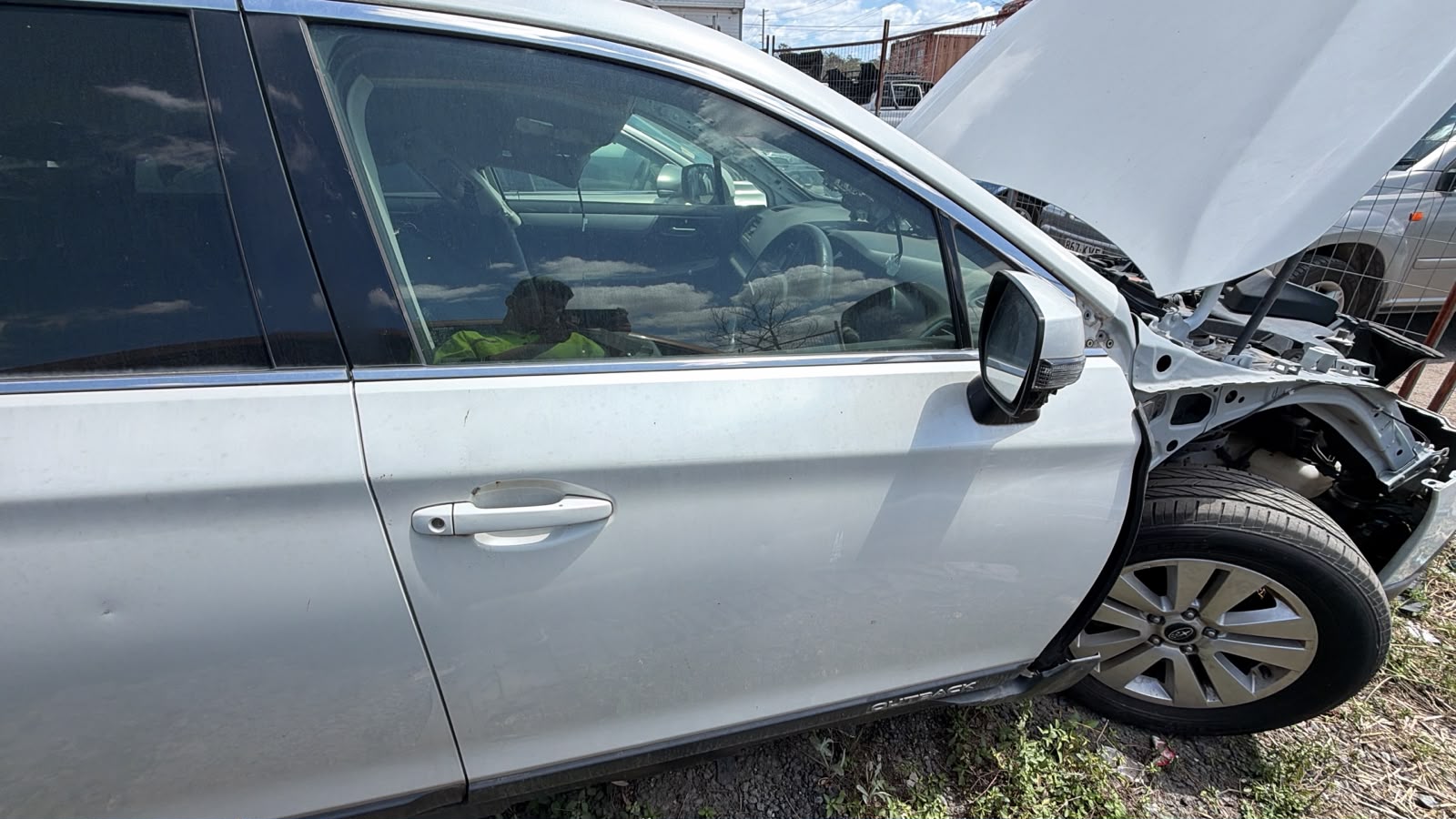 2015 Subaru Outback R/H Front Door