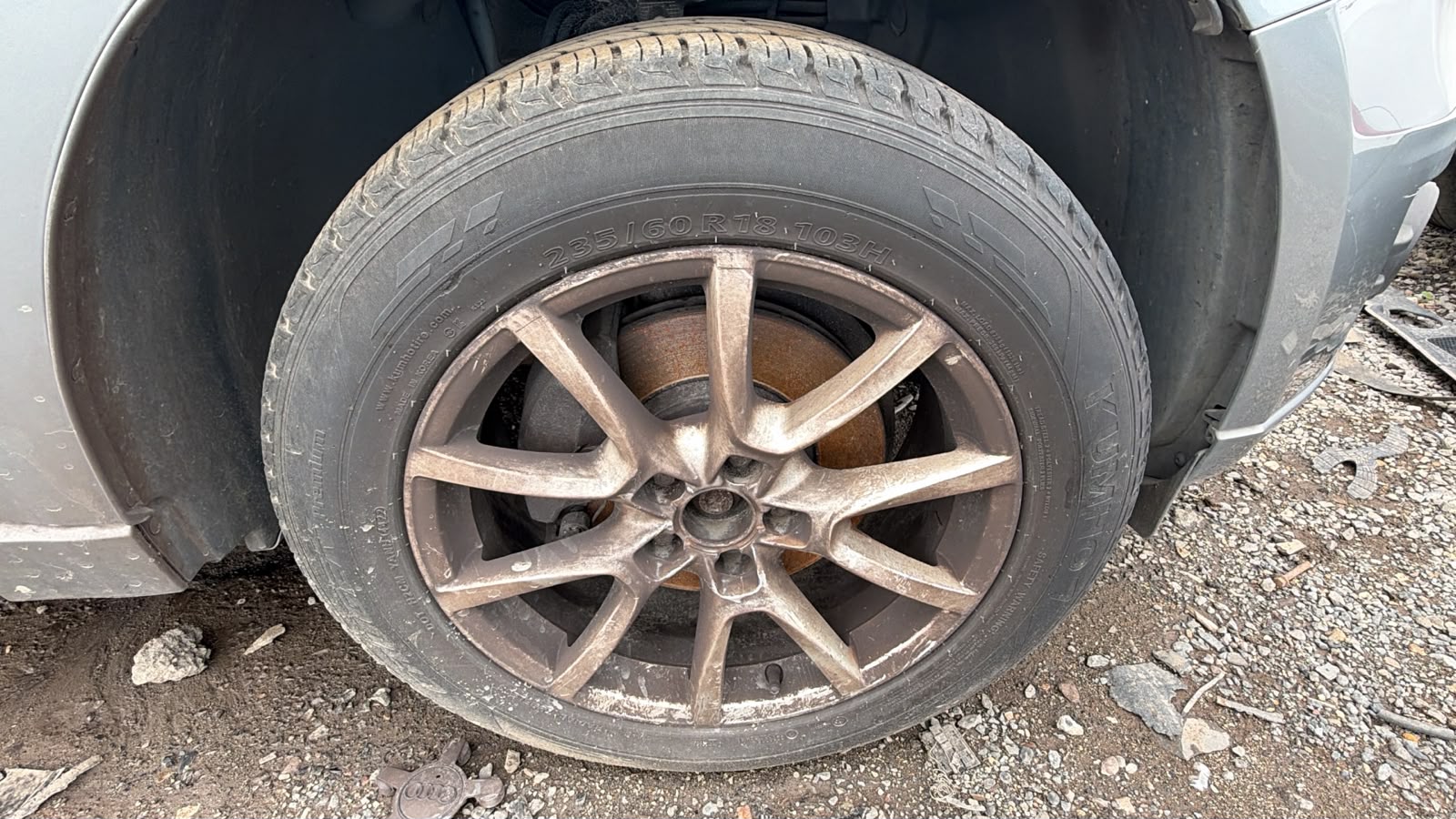 2009 Audi Q5 WHEEL AND TYRE