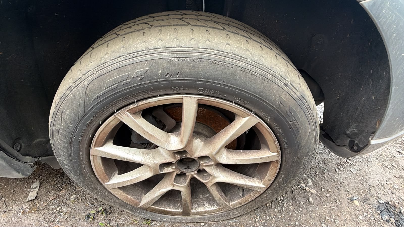 2009 Audi Q5 WHEEL AND TYRE
