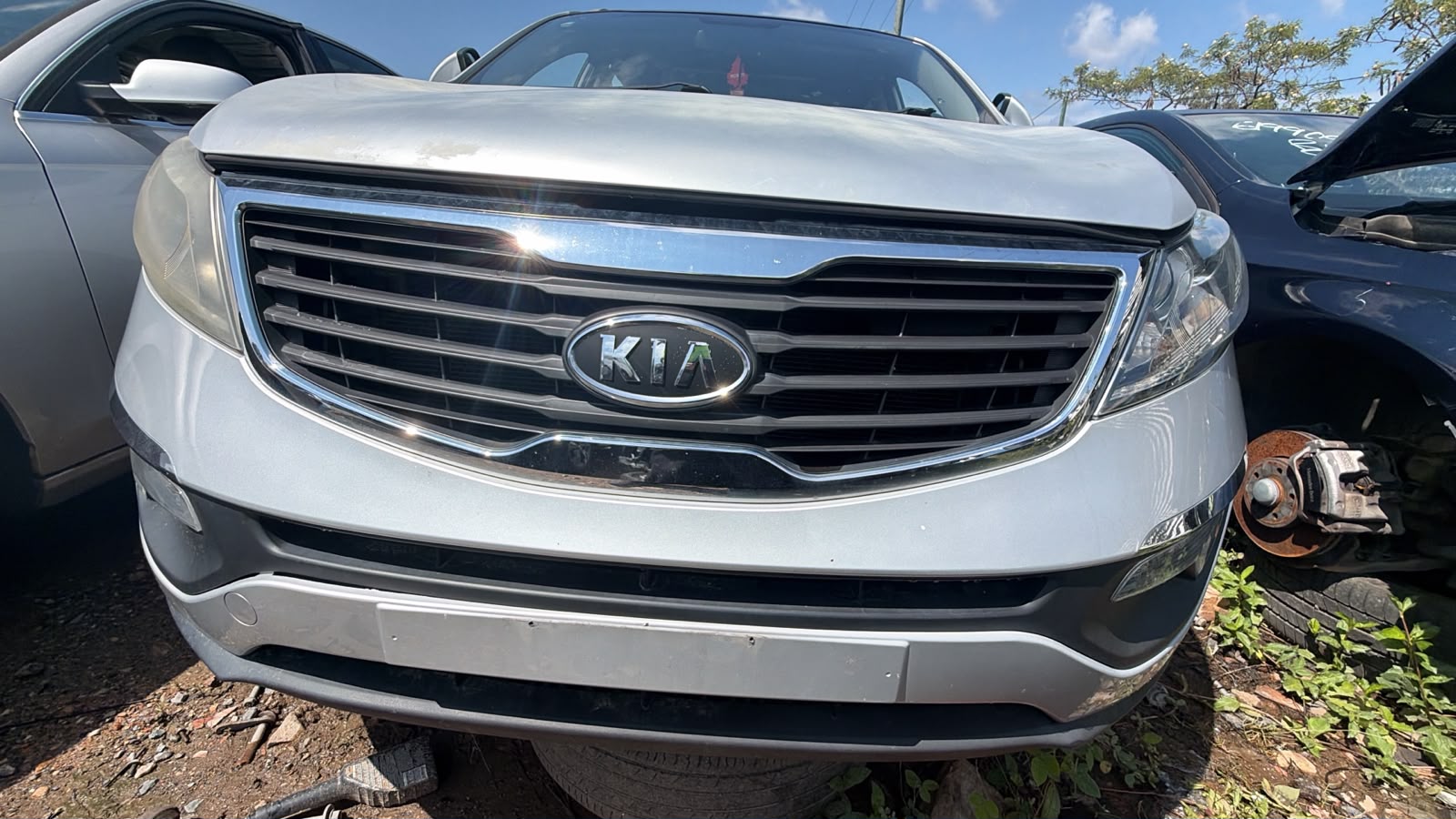 2011 Kia Sportage FRONT BUMPER