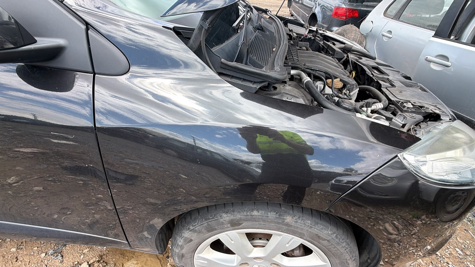 2011 Renault Megane R/H Guard