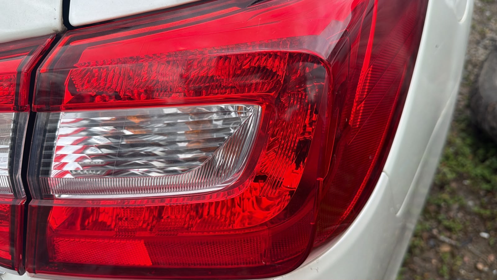 2015 Subaru Liberty R/H Taillight