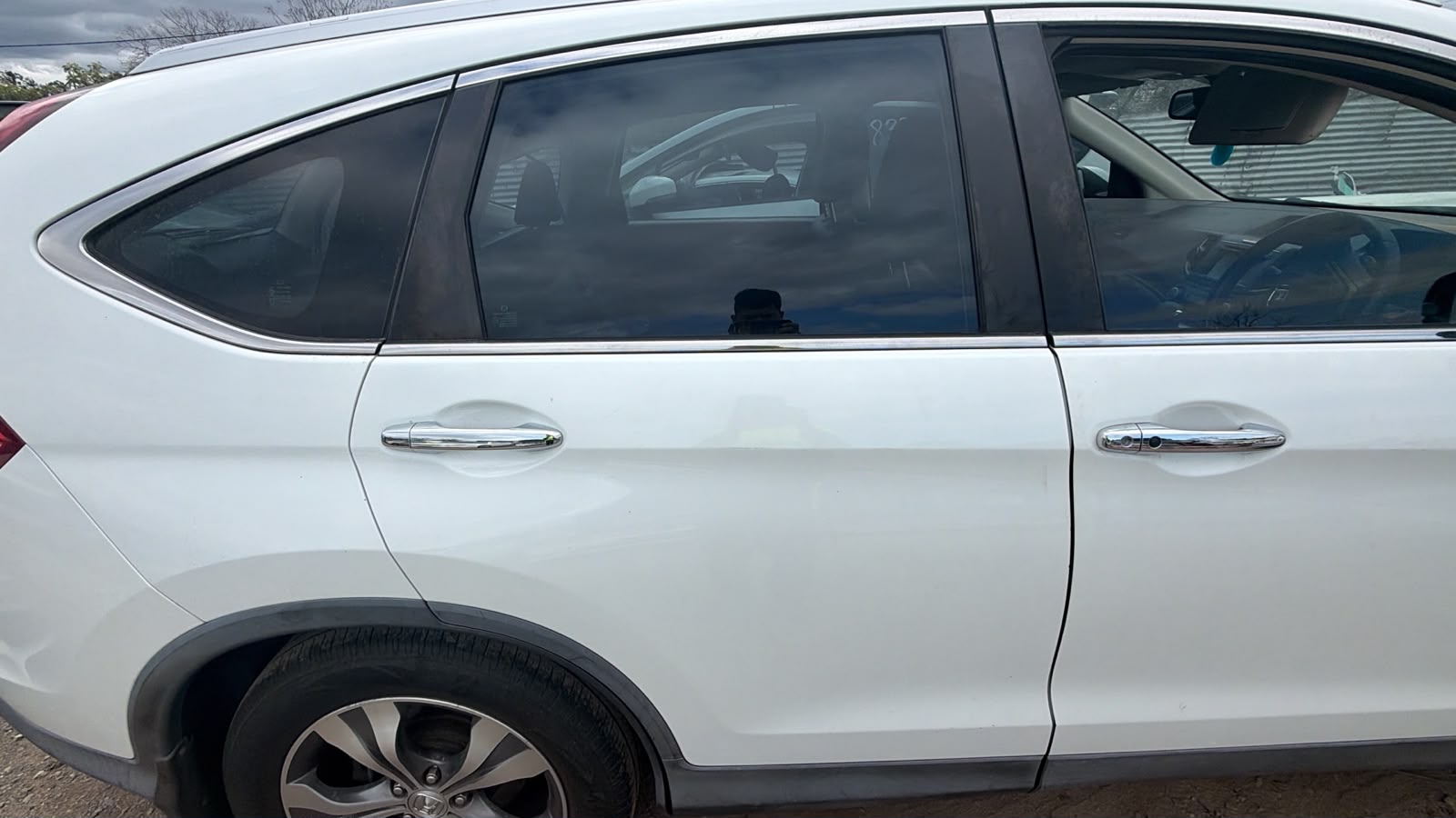 2013 Honda CR-V R/H Rear Door