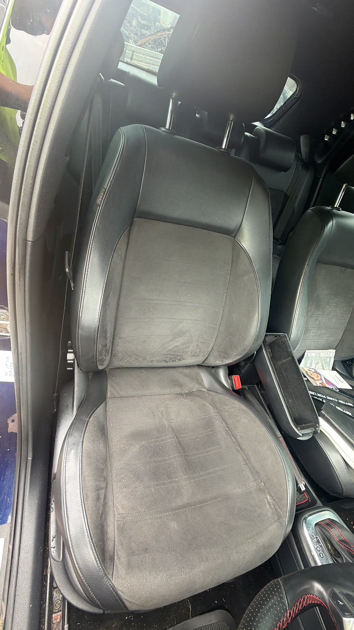2012 Volkswagen Polo GTI R/H FRONT SEAT