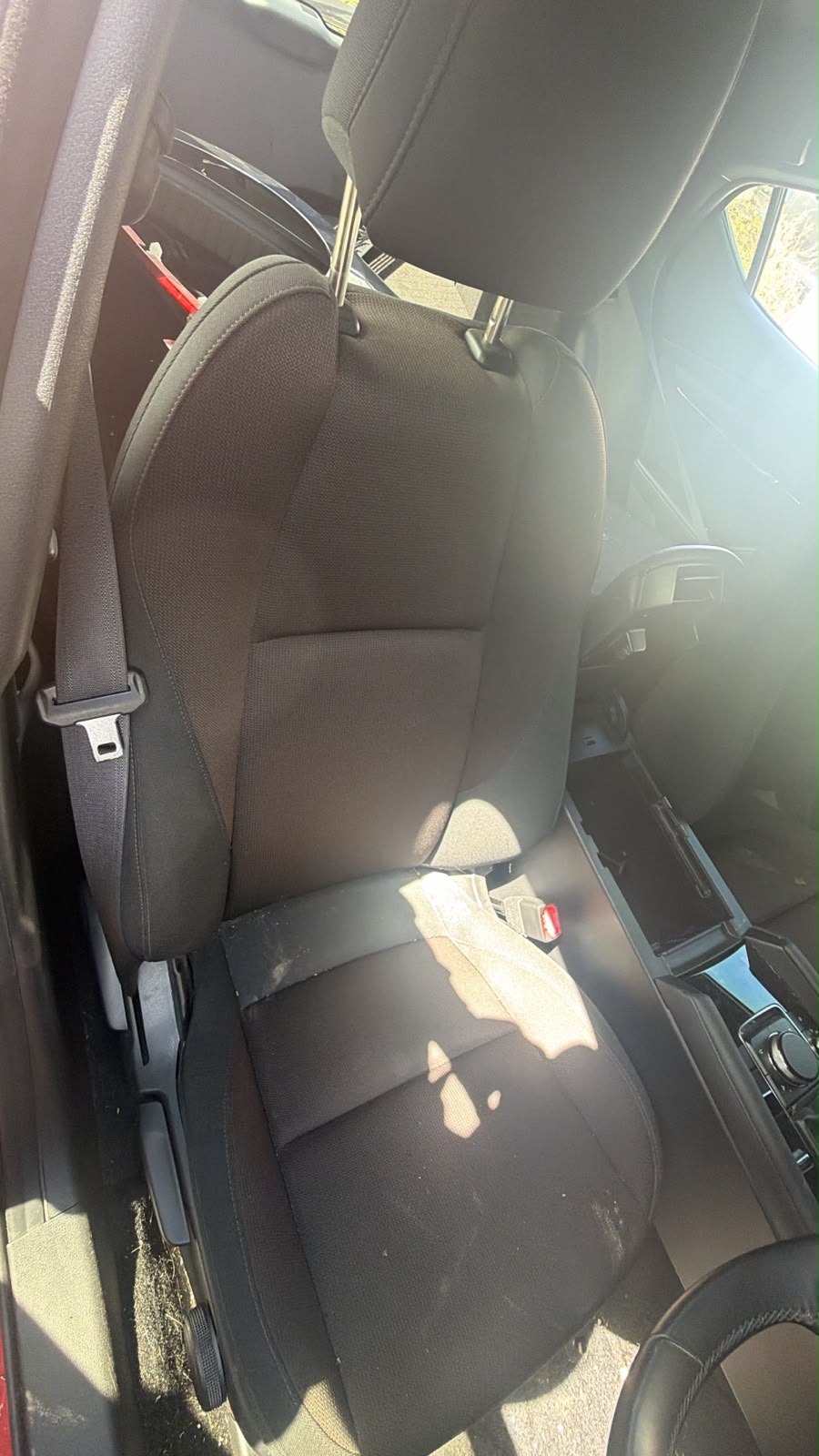 2022 Mazda 3 R/H FRONT SEAT