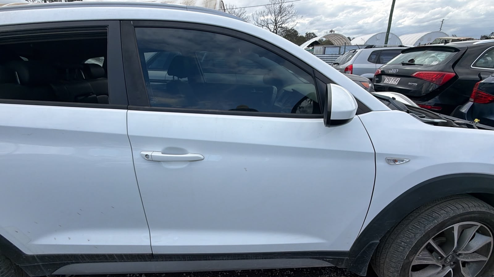 2017 Hyundai Tucson R/H Front Door