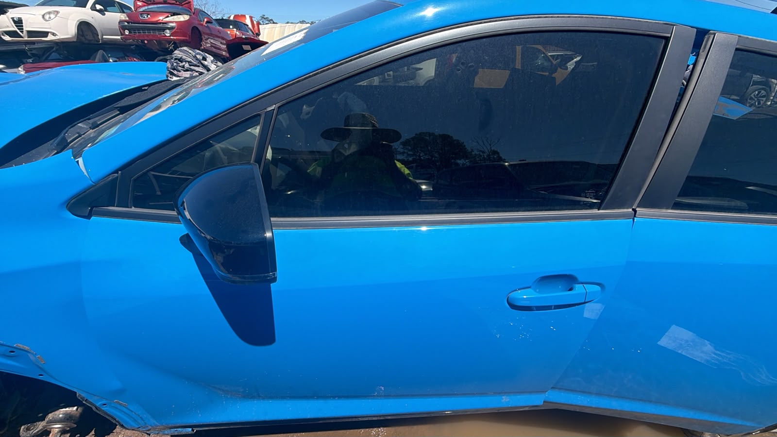 2025 Subaru Crosstrek L/H FRONT DOOR